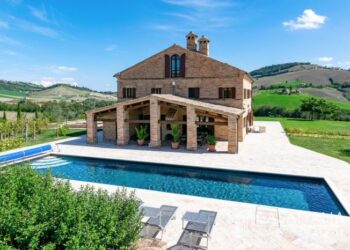 Cheap mansions for sale around the world - AusFinance Mortgage Brokers